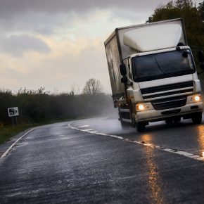 Transporte de Mercancías por Carretera en Otoño